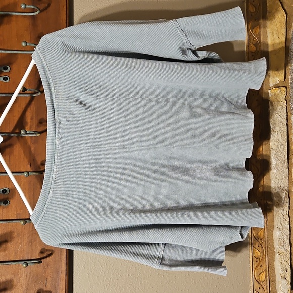 Altar'd State Oversized Crop Lightweight Thermal Top Size XS - Picture 5 of 5